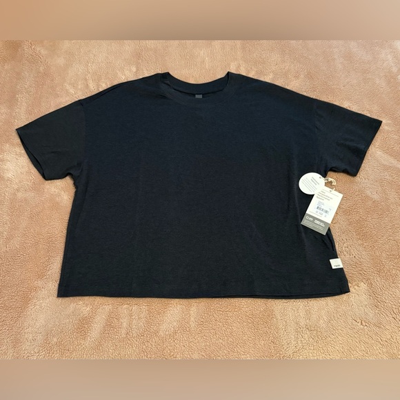 Vuori Energy Tee - Picture 4 of 7